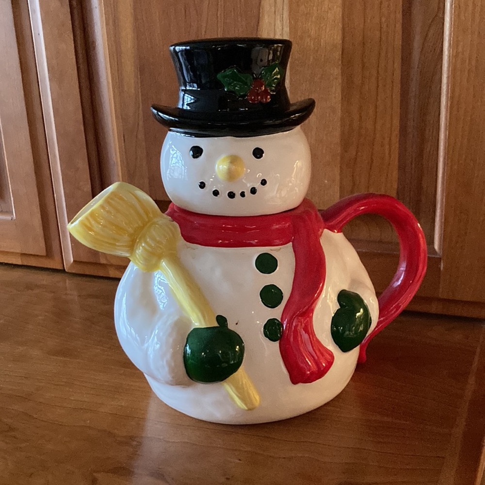 Santa Tea Pot